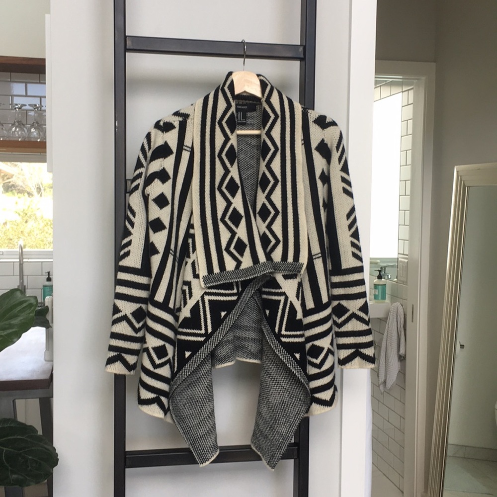 Tribal print sweater forever 21